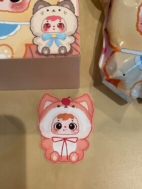 Samuel blind box new in bag confirmed Fox!